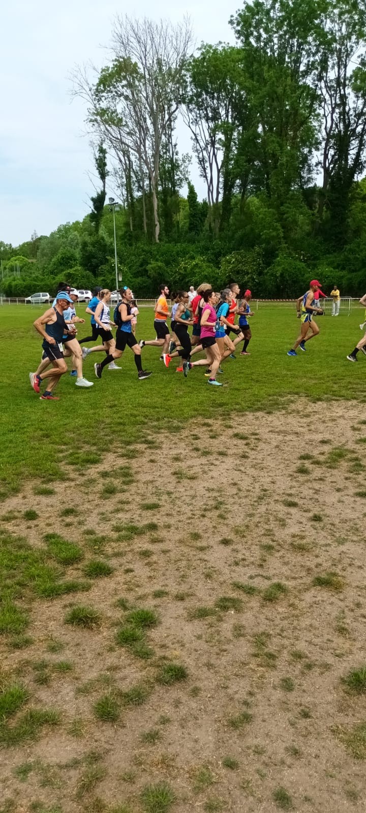 Départs simultanés du 5km et 10km.